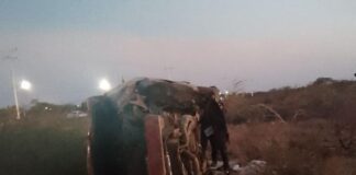 Los Taques| Vídeo| Reportan vuelco de vehículo en Amuay