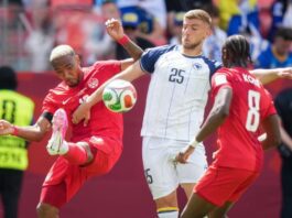 Canadá y Bosnia igualaron en el debut