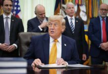 Trump se atribuye el triunfo de De la Espriella en Colombia