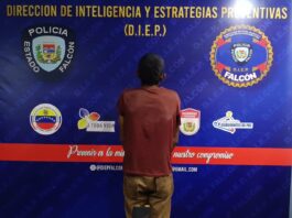 Coro| Realizó compras con una tarjeta de débito ajena