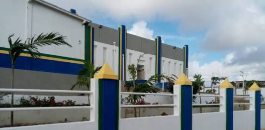 Municipio Falcón| Mujer y una niña de dos años lesionadas en deslizamiento de moto
