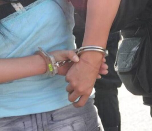 Detenida adolescente por lesiones personales en Pueblo Nuevo