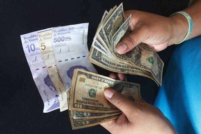 Dólar 15 de junio