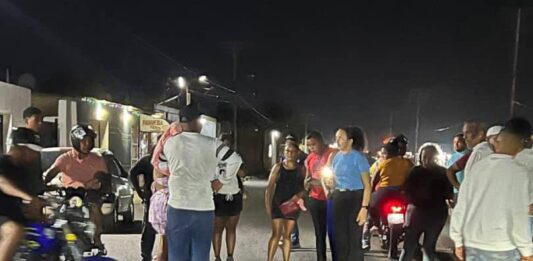 Vídeo| Lesionado funcionario policial en accidente de tránsito