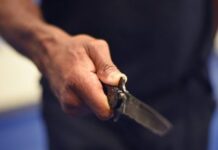 Punto Fijo| Le cayeron a navajazos en una riña