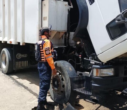 Punto Fijo| Camión de Imaseo sufrió conato de incendio