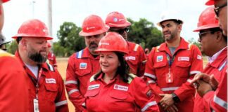 Producción nacional de petróleo alcanzó 1,2 millones de barriles diarios
