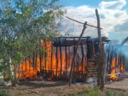 Municipio Petit| Vídeo| Mujer con siete hijos perdió su vivienda