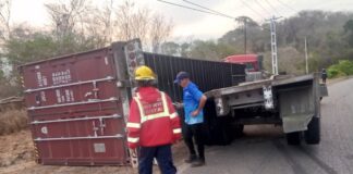 Municipio Tocópero| Vuelco de vehículo de carga