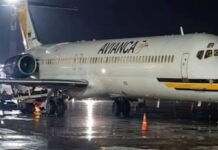 ¡Impacto en el aeropuerto de Valencia! Rayo alcanza aeronave y deja ocho heridos