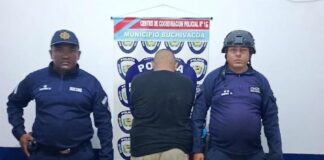 Desarman y arrestan a un sujeto que amenazaba de muerte a un vecino