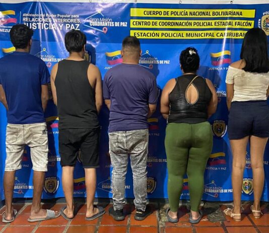 El descubrimiento de una infidelidad desató una batalla campal en Carirubana