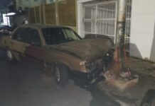 Esquivó un hueco y terminó «estrellado» en el centro de Punto Fijo