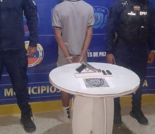 Detenido adolescente con arma de fuego en Boca de Aroa