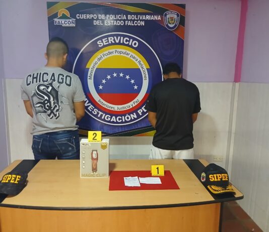 Detenidos dos promotores de ventas por hurto