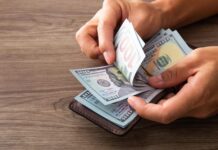 Sin dinero no hay inscripción: La denuncia de padres en el sector Blanquita de Pérez