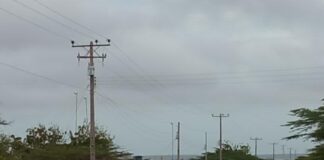 El calvario de 16 familias en La Crema que Corpoelec y la Alcaldía ignoran