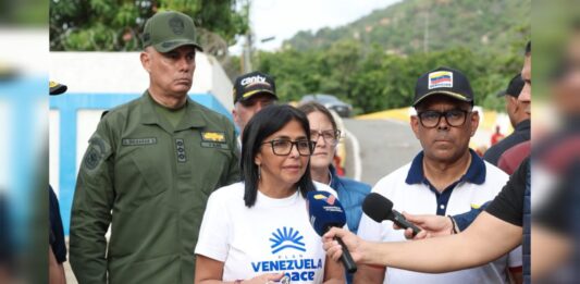 Luz al 96% y agua al 84% marcan la ruta de la reconstrucción en La Guaira