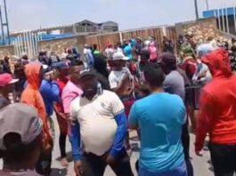 Vídeo| Segundo día de protesta en Las Cumaraguas: Salineros exigen pago de deudas