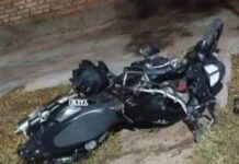 Dos jovenes al hospital tras derrapar en motocicleta en el sector Universitario