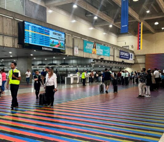 Ministerio de Transporte prevé reactivación progresiva de Maiquetía
