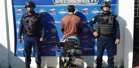 Cayó motorizado tras violenta persecución y agredir a policía en Mauroa