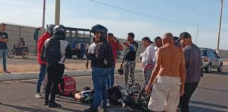 Delivery sobrevive tras impactar contra una gandola en Punta Cardón