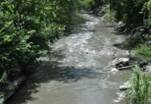 Una crecida de río en segundos cobra la vida de una niña en Lara