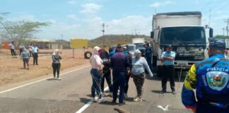 Tensión en la Falcón-Zulia: Protesta por fallas de voltaje en Buchivacoa culmina con acuerdos y vía despejada