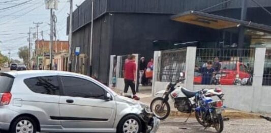 Del choque a los puños: Dos detenidos tras brutal riña por un accidente vial en Caja de Agua