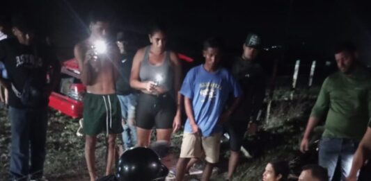 Accidente vial en la Morón – Coro en el sector «El Torito» deja dos lesionados en vuelco
