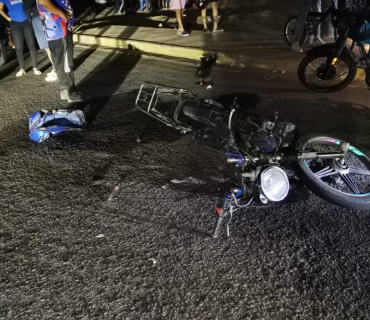 Vídeo| Accidente deja un fallecido y un herido de gravedad en Punto Fijo