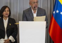 Oficialismo y oposición cierran primera ronda de diálogos: Acuerdan cambios en la justicia y priorizar atención tras los sismos