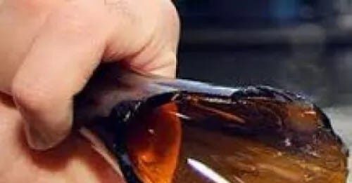 Discusión de tragos termina con un herido de botellazo y un agresor en fuga
