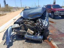 Exceso de velocidad provoca colisión entre dos vehículos en la avenida Francisco de Miranda