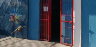 De madrugada y por la puerta trasera! Asaltan la Comuna Simón Bolívar en el sector Andrés Eloy Blanco