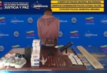 La PNB atrapa a tres sujetos con droga, calzado y joyas tras clamor vecinal