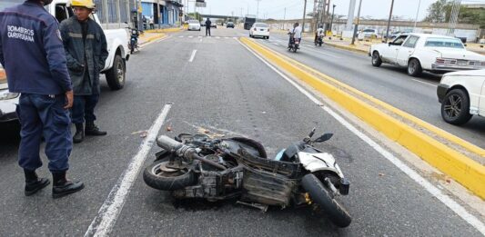 Docente resulta herida en accidente en la avenida Rafael González de Punto Fijo