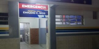 Funcionario de la PNB sufre accidente al esquivar un bache en la carretera Churuguara-Coro