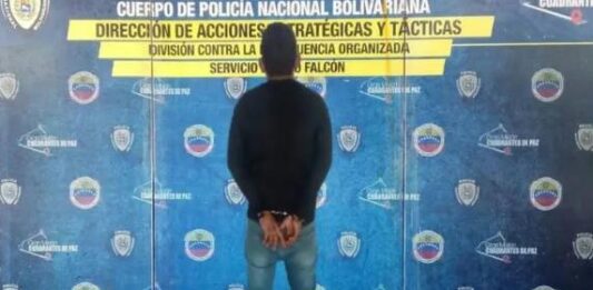 Cayó con casi un kilo de marihuana en Banco Obrero