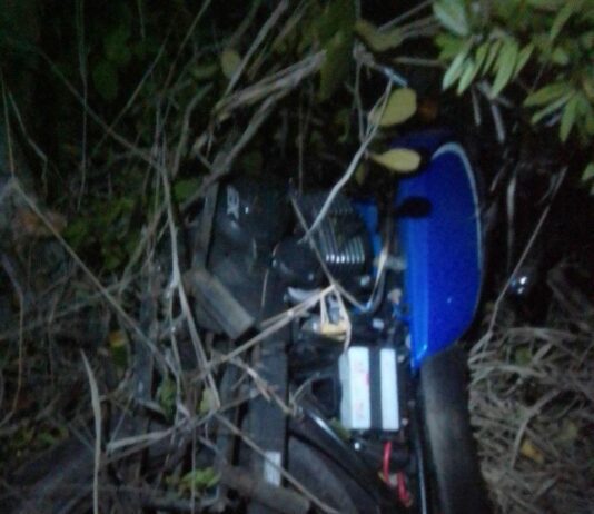 Motorizado en estado de ebriedad sufre accidente en la recta de Chichiriviche