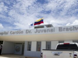 Colisión entre motos deja a un hombre gravemente herido en Los Rosales
