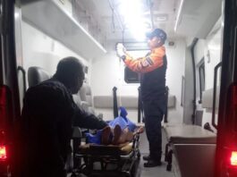 Mujer sufre deslizamiento de moto al ser sorprendida por un perro en Adaure