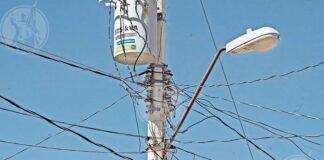 Hombre cayó de un poste mientras realizaba trabajos de electricidad en Las Colonias de El Cardón