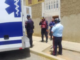 Rescatan a hombre hallado en estado crítico en su vivienda