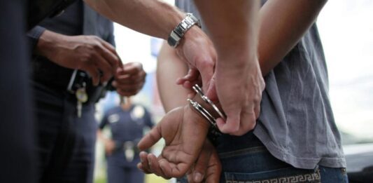 En Coro: Le hicieron la mudanza y le llevaron 600 dólares; hay tres detenidos por el Cicpc
