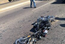 Vídeo| Adolescente sobrevive a fuerte colisión entre moto y carro en Punto Fijo