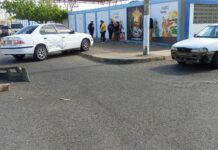 Colisión en el sector Bolívar: exceso de velocidad acaba en colisión entre dos vehículos