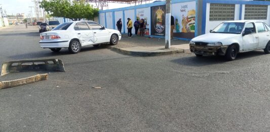 Colisión en el sector Andrés Eloy Blanco: exceso de velocidad acaba en colisión entre dos vehículos