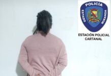 Detenida por obligar a sus propios hijos de 6 y 8 años a cortarse con un cuchillo